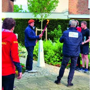 Het bevrijdingsvuur kwam op zondag 5 mei weer aan in Losser