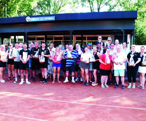 Tennisclub Overdinkel tevreden over Prik & Praktoernooi