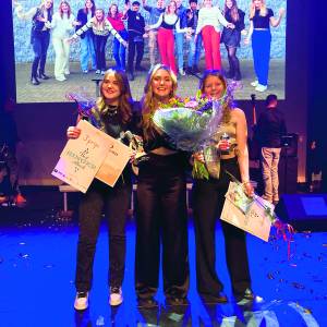 Donna Mulder van Het Erasmus wint finale Best Singer Almelo