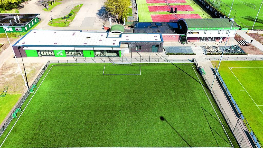 Het sportcomplex van FC Berghuizen onderging een complete metamorfose