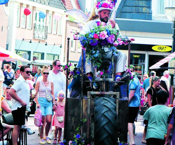 Volop gezelligheid tijdens de Boeskool is Lös