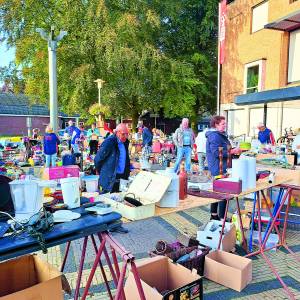 Rommelmarkt IJsclub Losser
