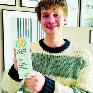BOEKENNIEUWS: Wouter Waayer