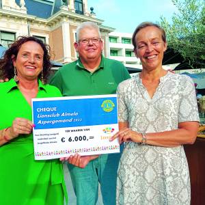 Lions Club Almelo doneert € 6.000 voor het Jeugdfonds