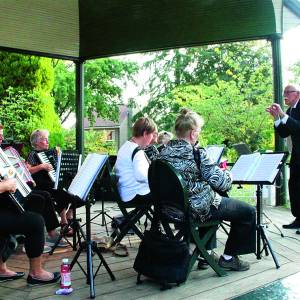 Accordeonorkest Losser zorgt voor een gevarieerde muzikale avond