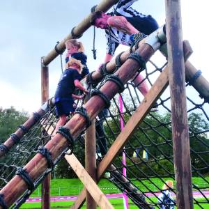 250 deelnemers aan de 1e Kids Obstacle Run in Almelo