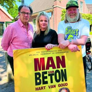 Docent Marjolein Wolters schittert in theaterstuk ‘Man van Beton’