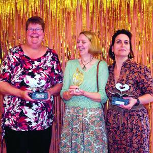 Schrijversviertal maakt zich op voor eerste editie Juno Kinderboekenprijs