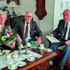 Martinus en Siny Ellenbroek-Wassink uit Tubbergen delen al 65 jaar lief en leed