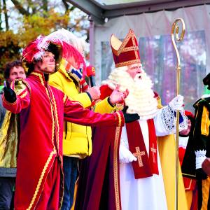 Almelose inbreng centraal in Sinterklaasvoorstelling in Theaterhotel Almelo