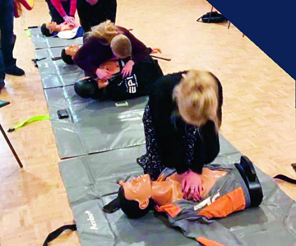 Cursus reanimatie/AED door EHBO-vereniging Denekamp