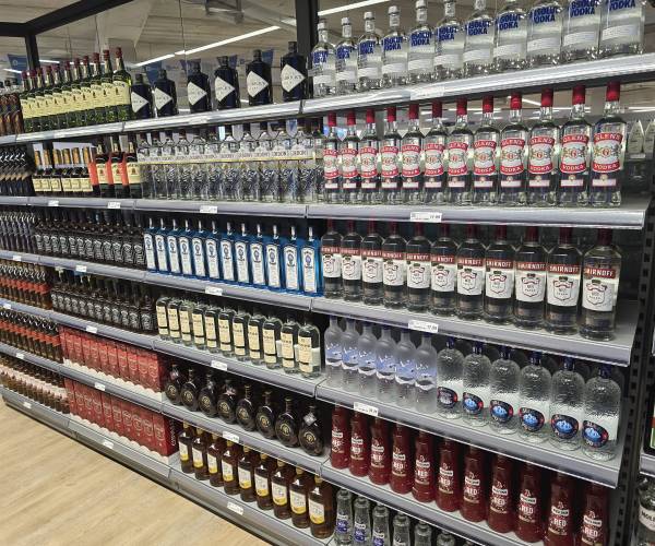 Nieuw bij Butlon Almelo: slijterij met lage prijzen