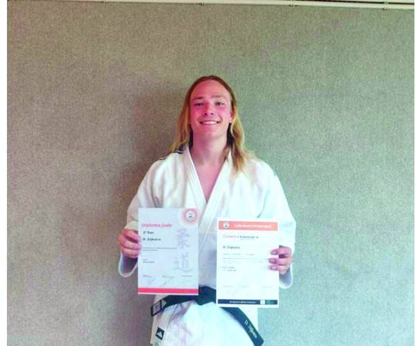 Feest bij judovereniging THAG met judoka Dennis Dijkstra
