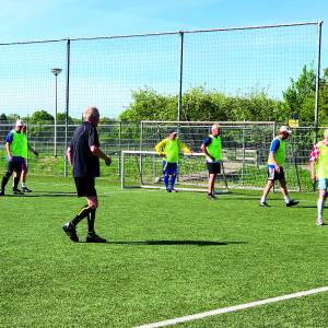 10   JAAR   RSC   WALKING    FOOTBALL