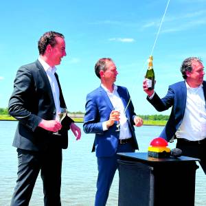 Door nieuwe openbare kade XL Businesspark is Twente optimaal bereikbaar via het water