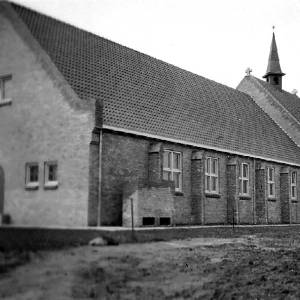 Heilige Jozefkerk Noord Deurningen viert negentigjarig jubileum