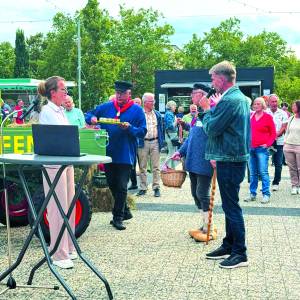 GrenzGenuss: Nieuwe grensmarkt trekt veel bezoekers naar Gronau